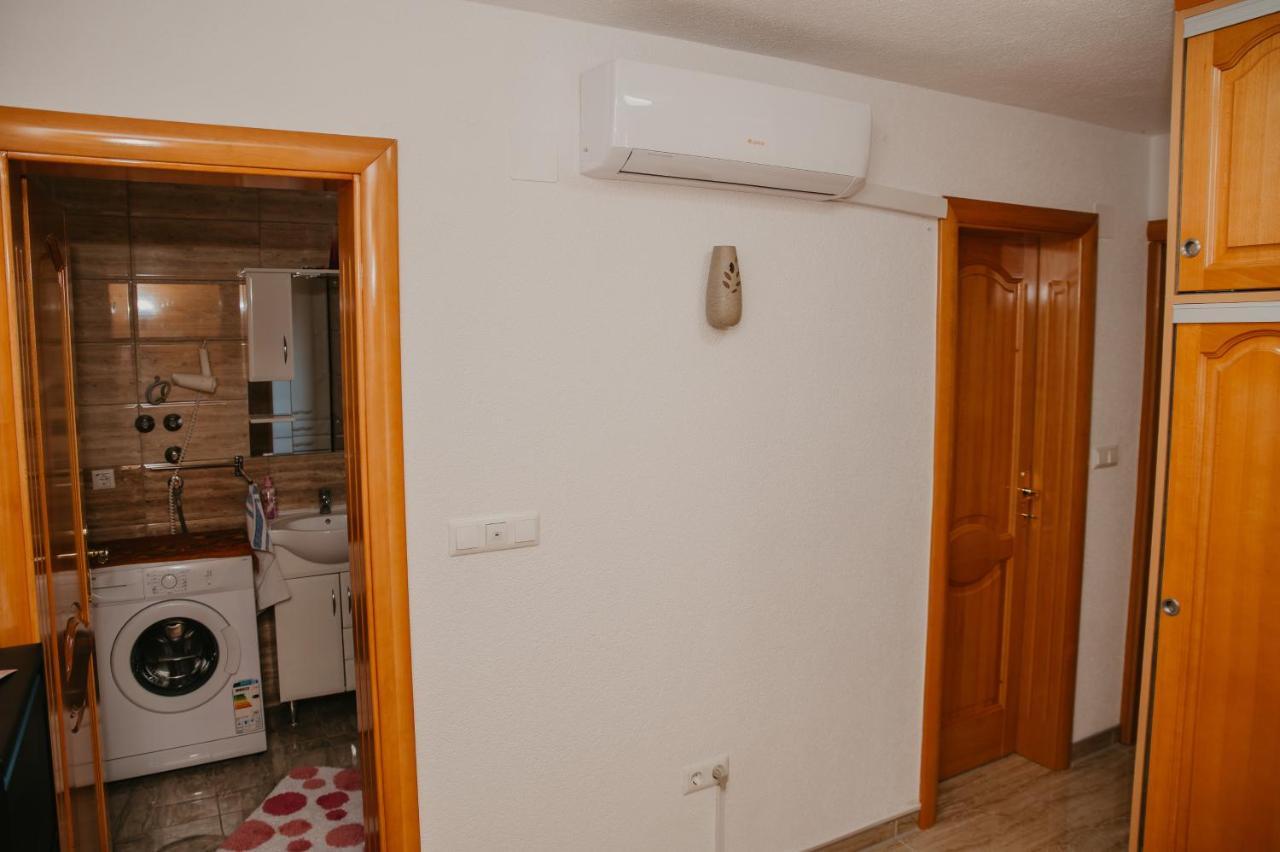 Guest House Ahmo Halilcevic Dubrave Gornje Exteriör bild